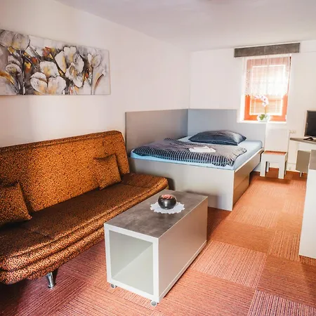 Charlie Guest house