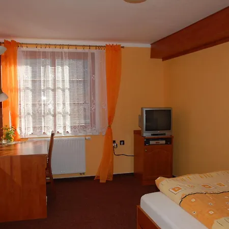 Charlie Guest house 3*